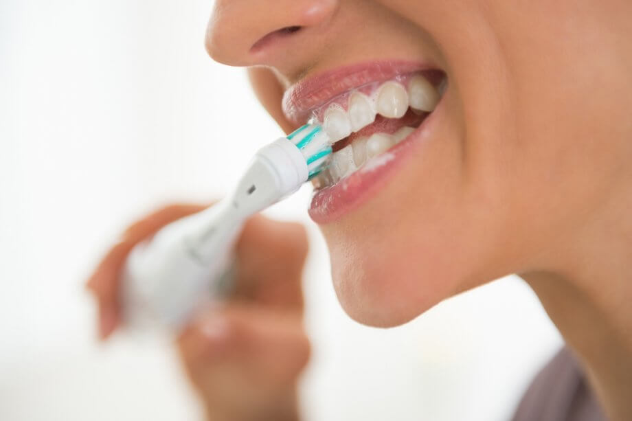 3 Key Benefits of an Electronic Toothbrush