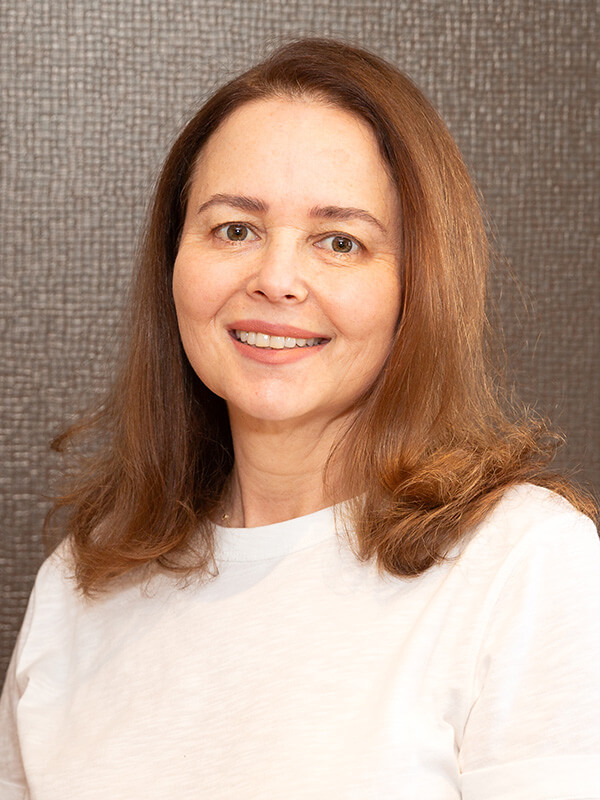 Dr. Nily Abramovitz - Framingham Prosthodontist