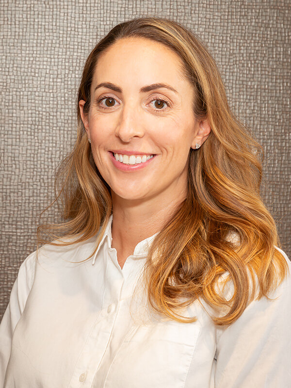 Dr. Lindsey McElligott - Framingham Dentist