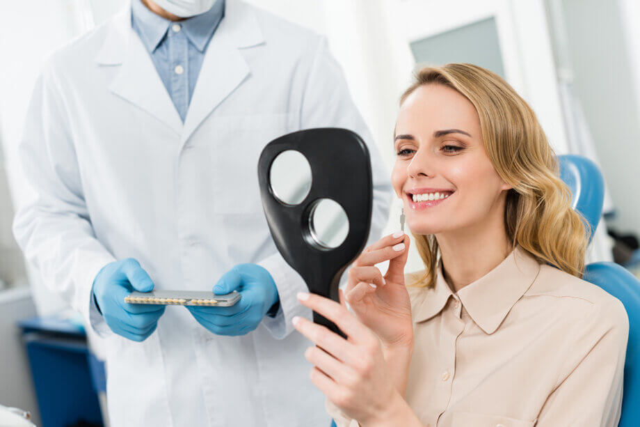 Dental Bonding vs. Veneers: Which Is Right for You?